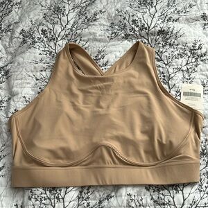NWT fabletics sports bra